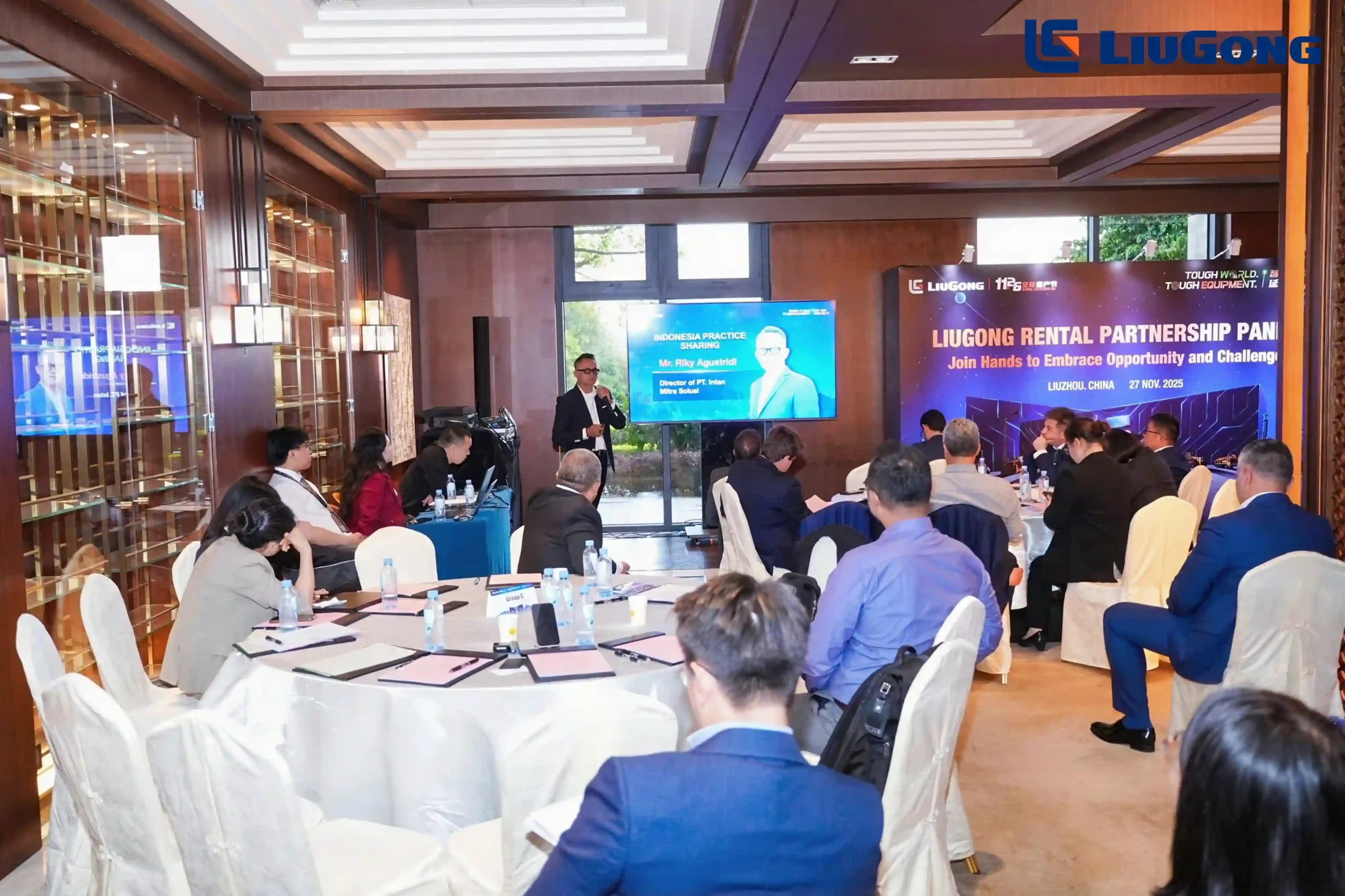 IMS Raih Penghargaan Pioneer Award di Ajang Global 2 penghargaan liugong global dealer conference 2025